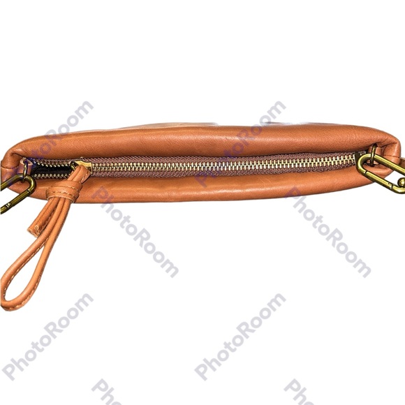 Madewell Puff Leather Crossbody Bag NWT - Picture 4 of 6